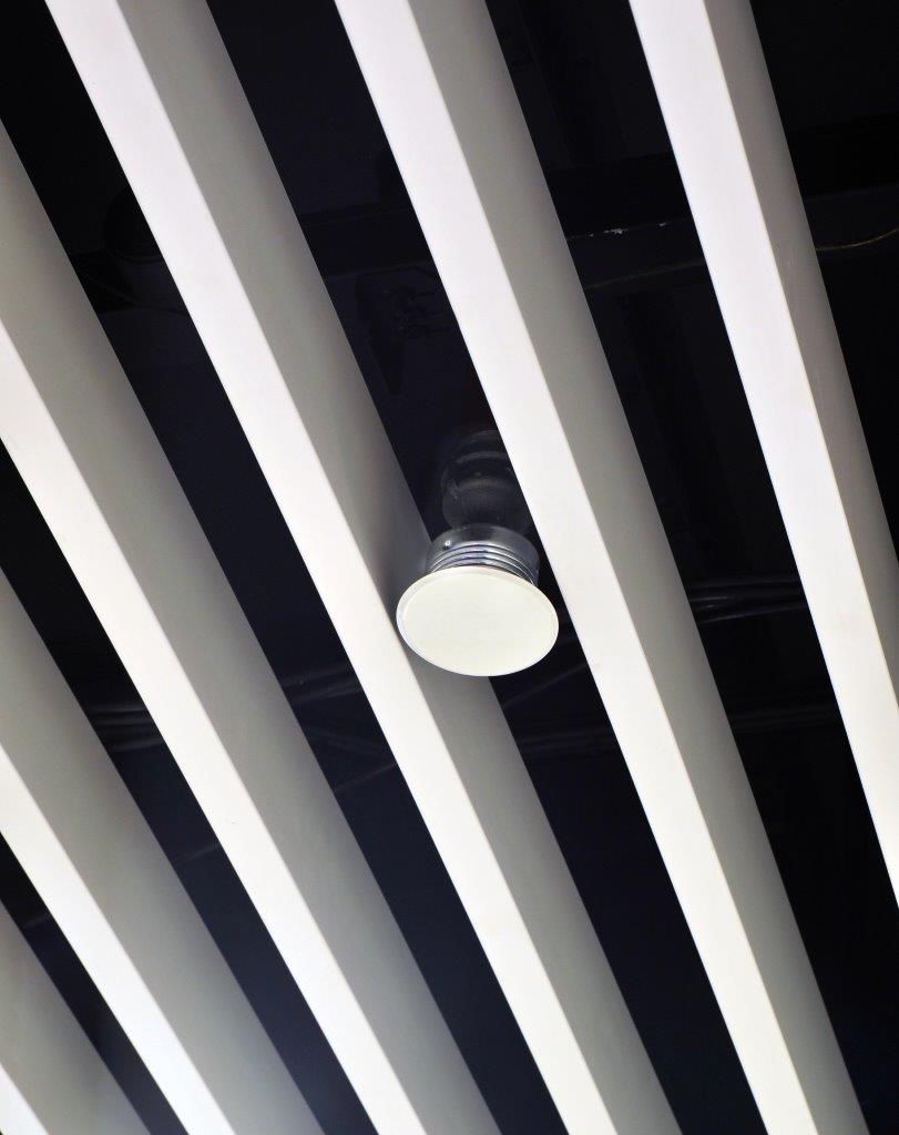 fri-ret-710-014© Philip Vile.jpg